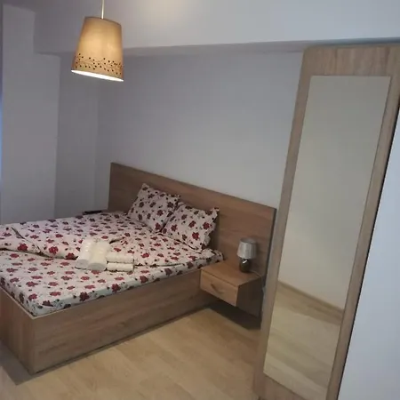 Apartament Coresi Maurer 5